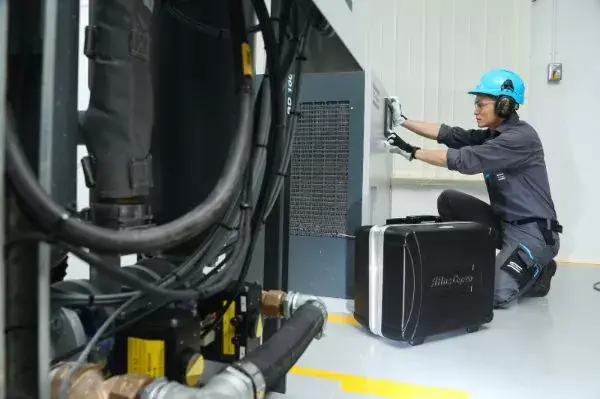 Undertake-Regular-Air-Compressor-Maintenance.webp